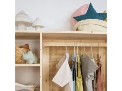 Armoire Montessori En épicéa Massif De Couleur Beige Avec Du Rotin -Meubles Soldes Boutique armoire et dressing 22186327