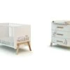 AT4 - Duo Lit Bébé Et Commode CANAILLE Winnie Blanc Et Hêtre -Meubles Soldes Boutique chambre complete 9143493