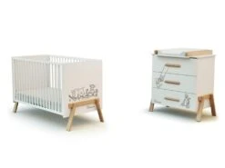 AT4 - Duo Lit Bébé Et Commode CANAILLE Winnie Blanc Et Hêtre