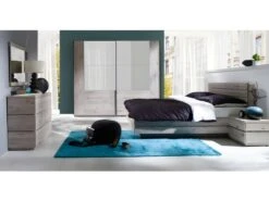 Chambre RICCARDO. Lit 180x200 Cm Option Coffre, Sommier, Tables De Chevets, Commode, Armoire 200 Cm Avec Portes Coulissantes