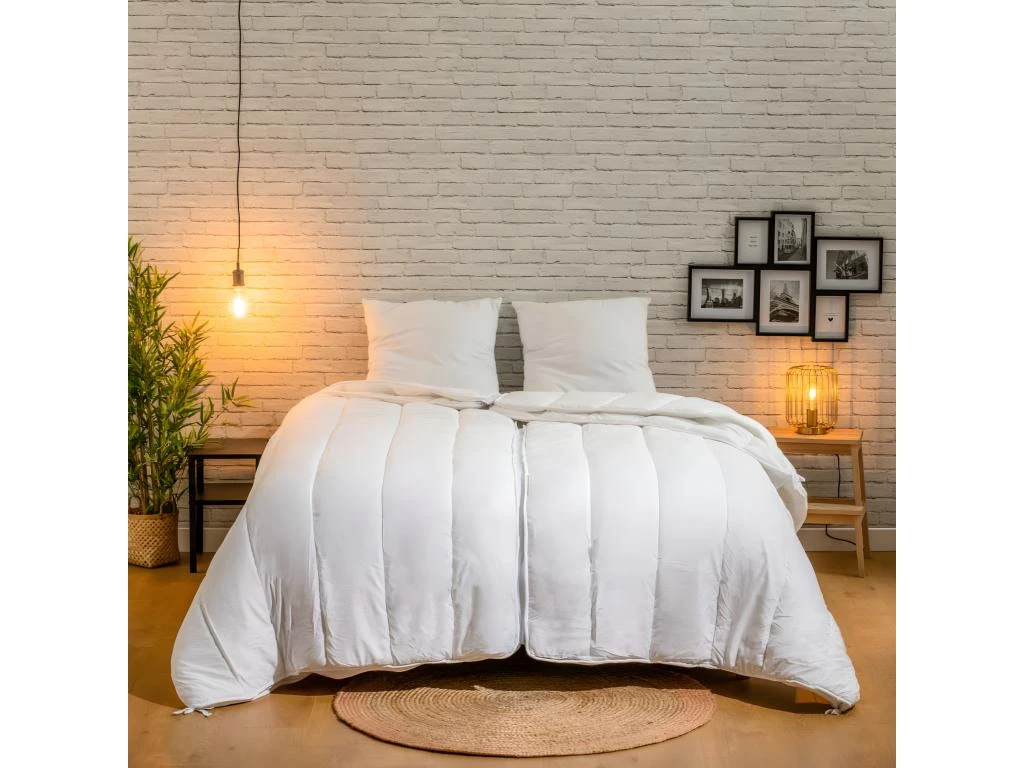 Couette Chaude Adaptable Pour 2 - Spécial Couples 240x260cm 4 Couette Chaude Adaptable Pour 2 - Spécial Couples 240x260cm – Image 2