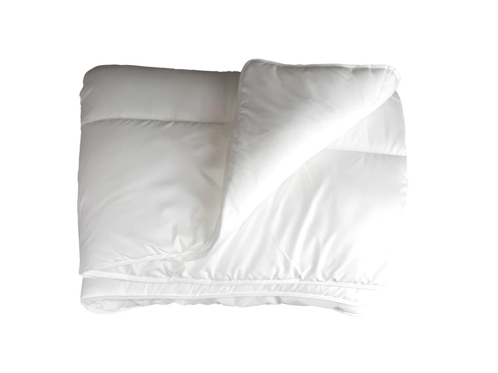 Couette Polyester "Anti Acarien" 240x260cm Blanc 3 Couette Polyester "Anti Acarien" 240x260cm Blanc