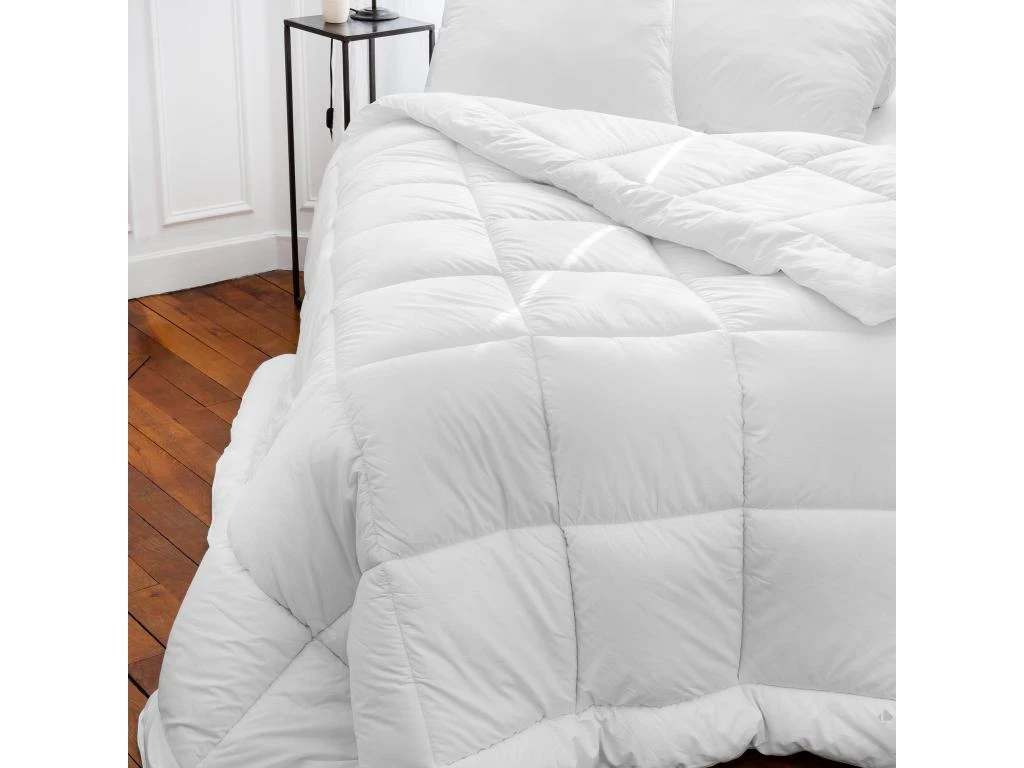 Couette Hiver 260x240 Cm CASTOR Garnissage Fibre Polyester 400 G/m2 4 Couette Hiver 260x240 Cm CASTOR Garnissage Fibre Polyester 400 G/m2 – Image 2